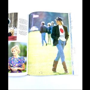 DIANA - Princess of Wales Coffee Table Book